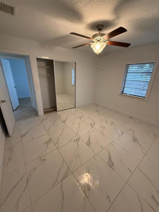 Bedroom 1-B