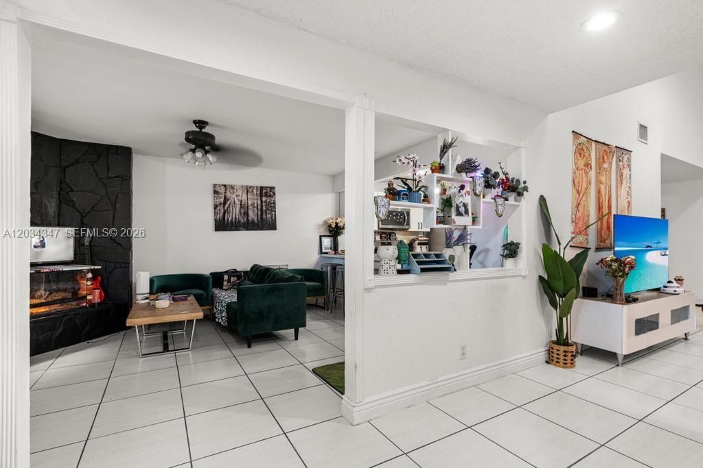 For Sale: $435,000 (3 beds, 2 baths, 2188 Square Feet)