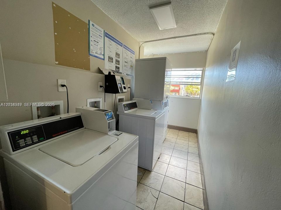 For Rent: $1,750 (1 beds, 1 baths, 550 Square Feet)