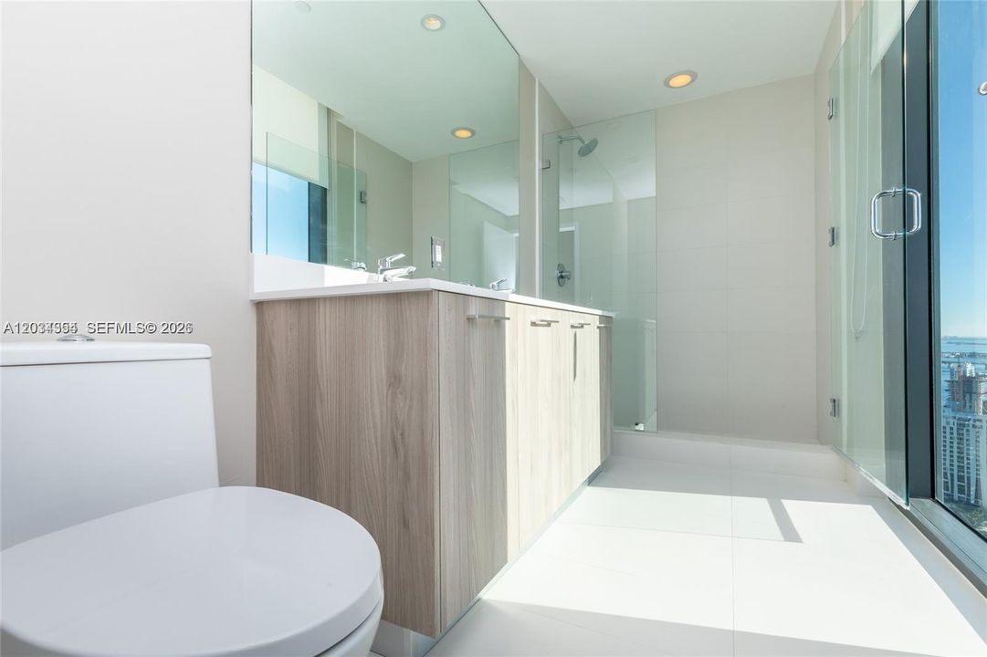 Active With Contract: $4,950 (2 beds, 2 baths, 1141 Square Feet)
