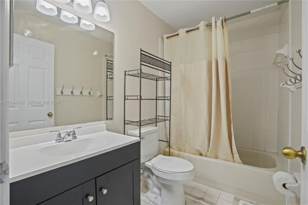 For Sale: $440,000 (4 beds, 2 baths, 1568 Square Feet)