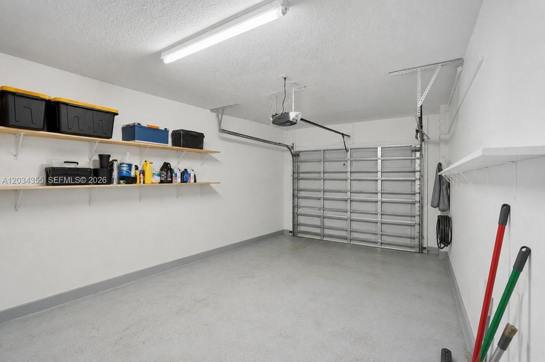 For Sale: $440,000 (4 beds, 2 baths, 1568 Square Feet)