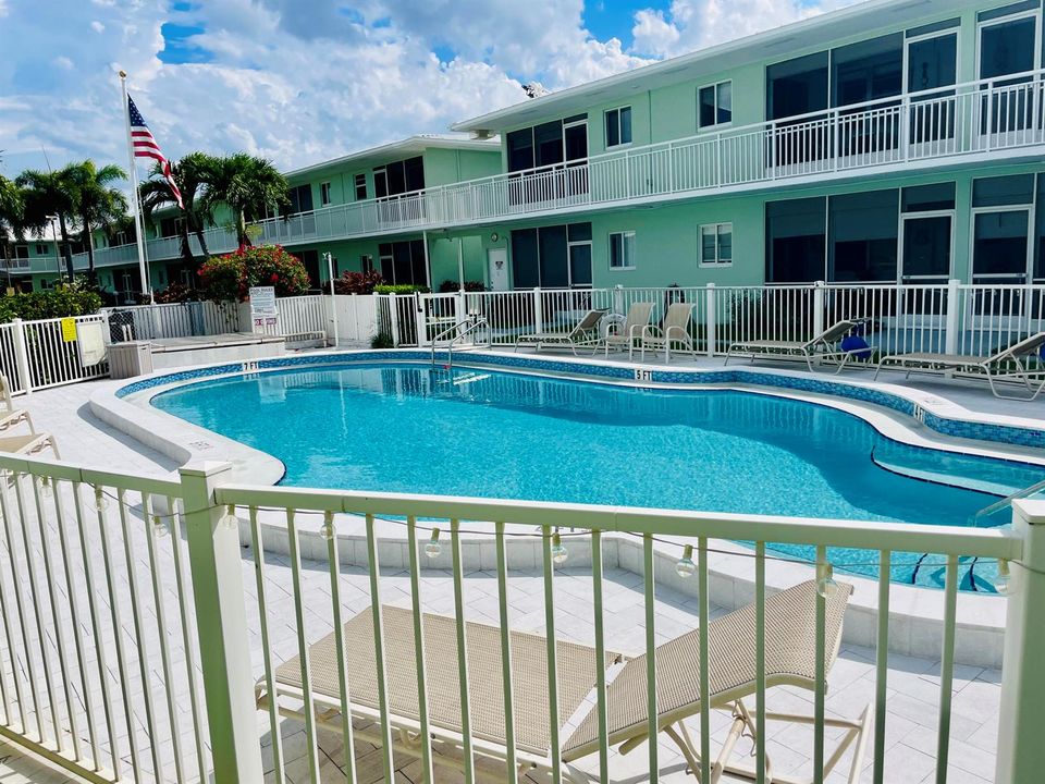 Pool Area (6)