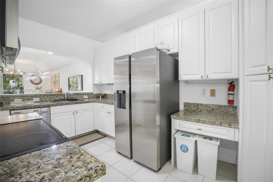 For Sale: $459,000 (3 beds, 2 baths, 1710 Square Feet)