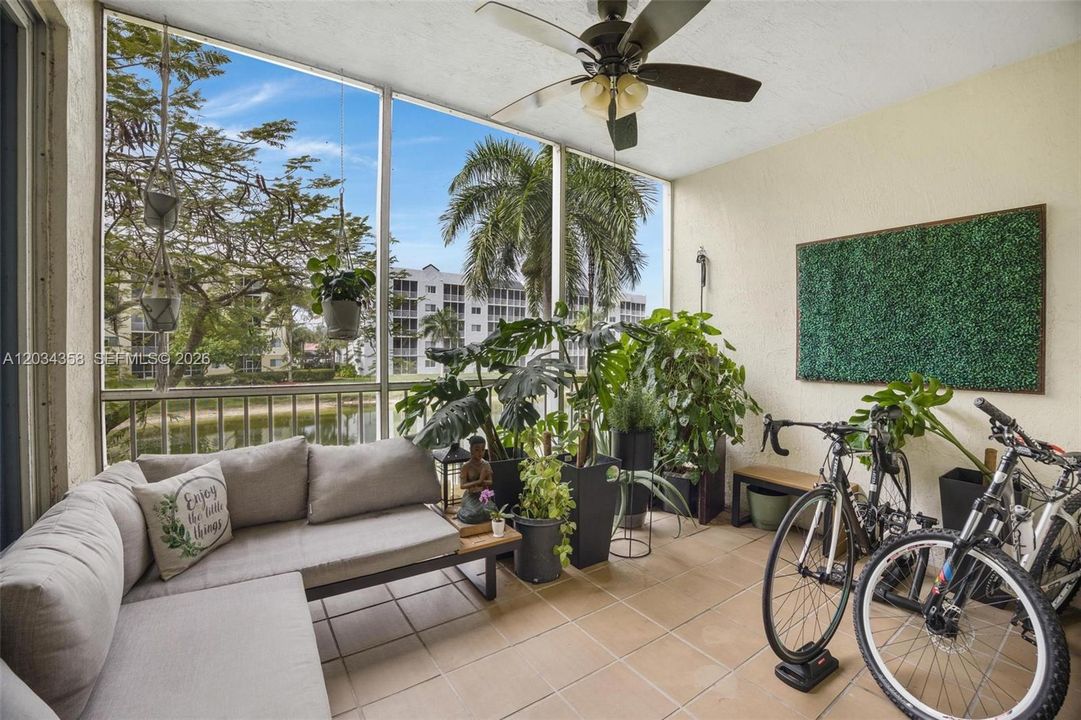 For Sale: $459,000 (3 beds, 2 baths, 1710 Square Feet)