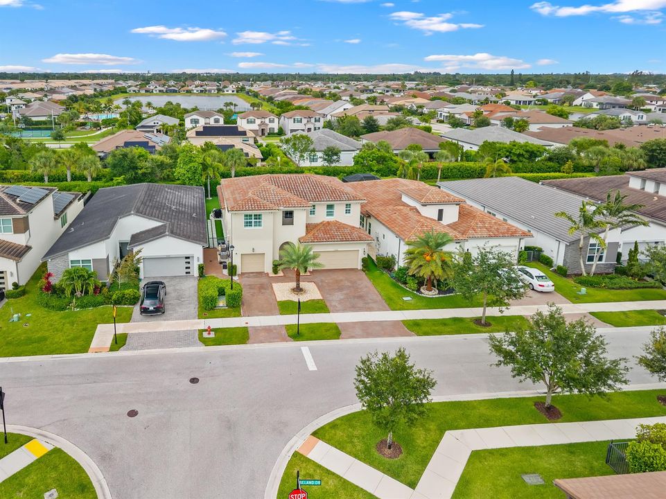 DJI_20260605021810_0013_D