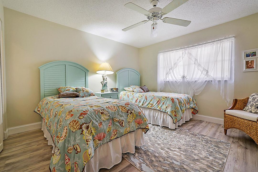 300 Intracoastal Pl Apt 403-27