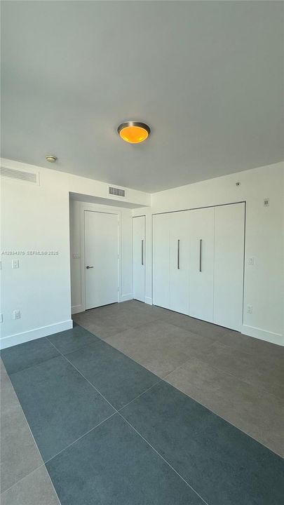 For Rent: $4,450 (2 beds, 2 baths, 1175 Square Feet)