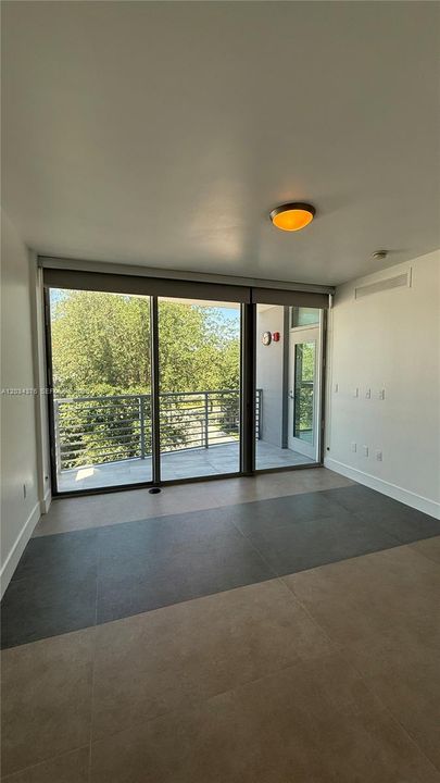 For Rent: $4,450 (2 beds, 2 baths, 1175 Square Feet)