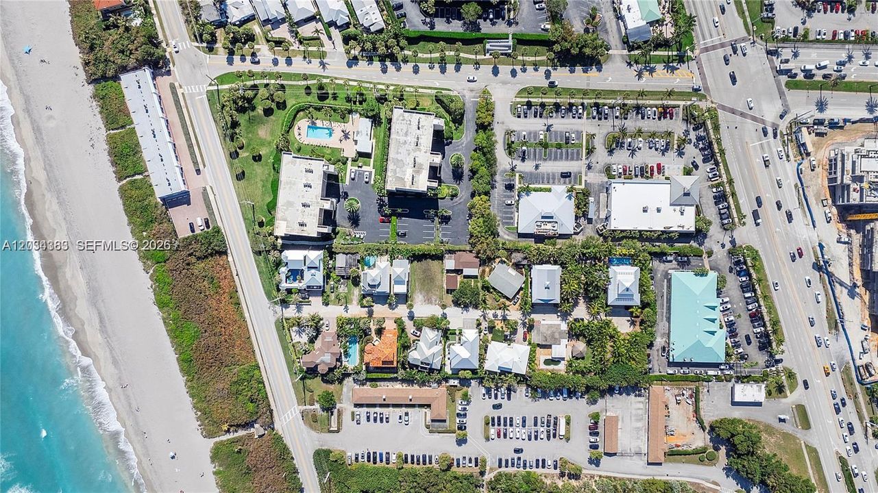 For Sale: $1,425,000 (0.13 acres)