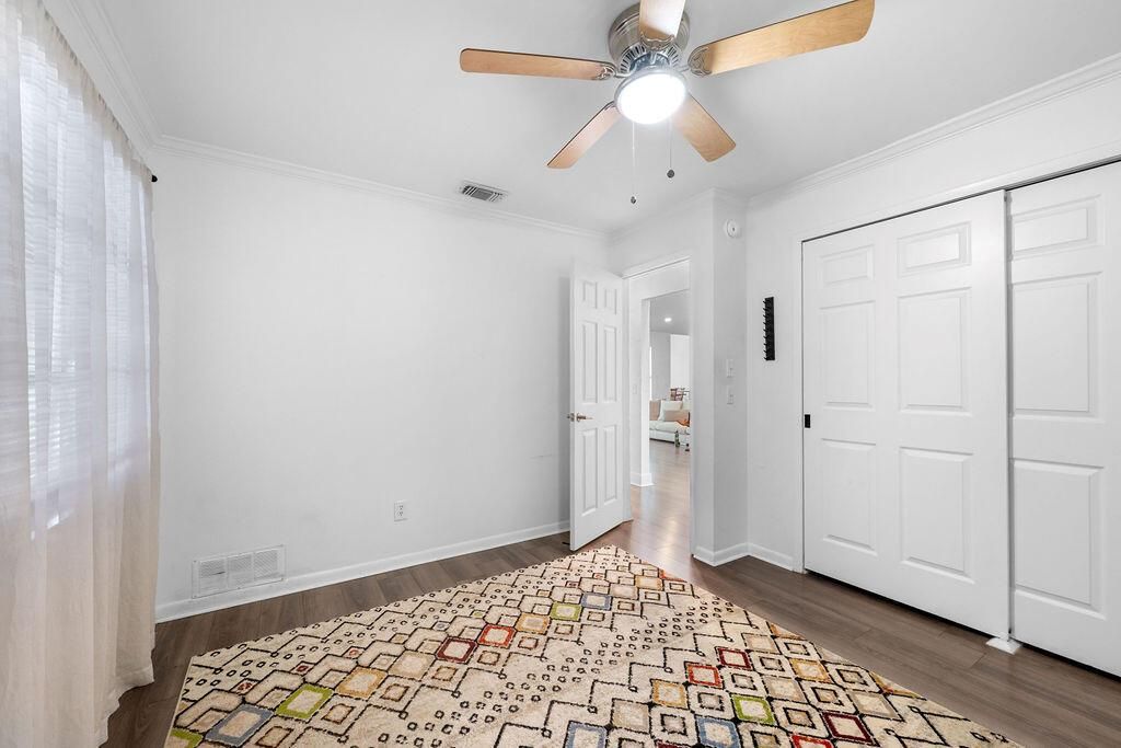 Guest bedroom 2.b