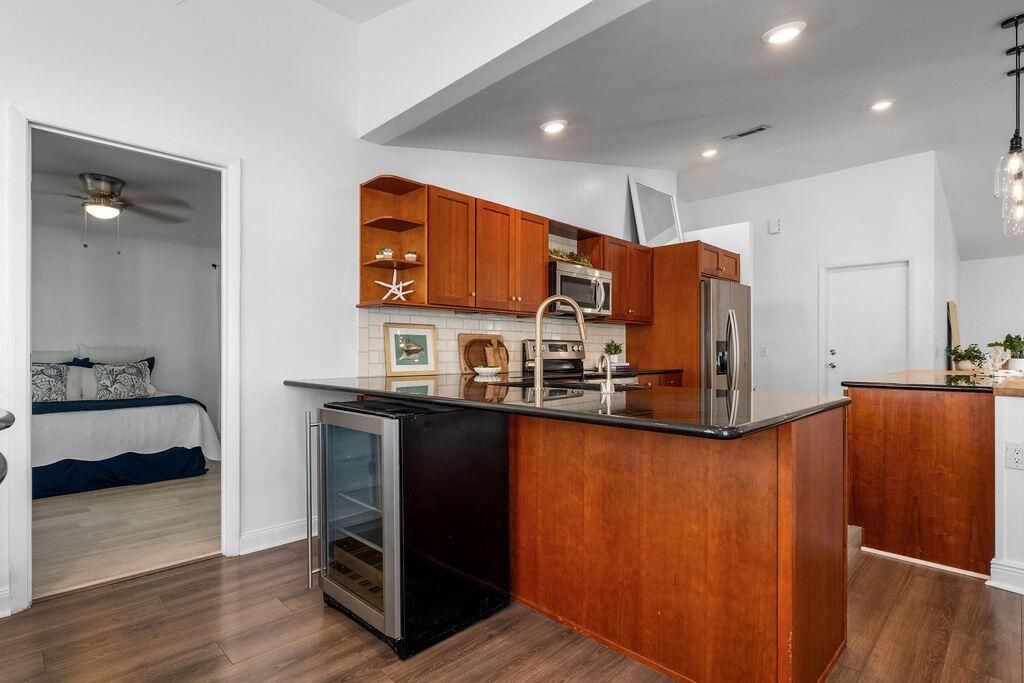 Kitchen 7