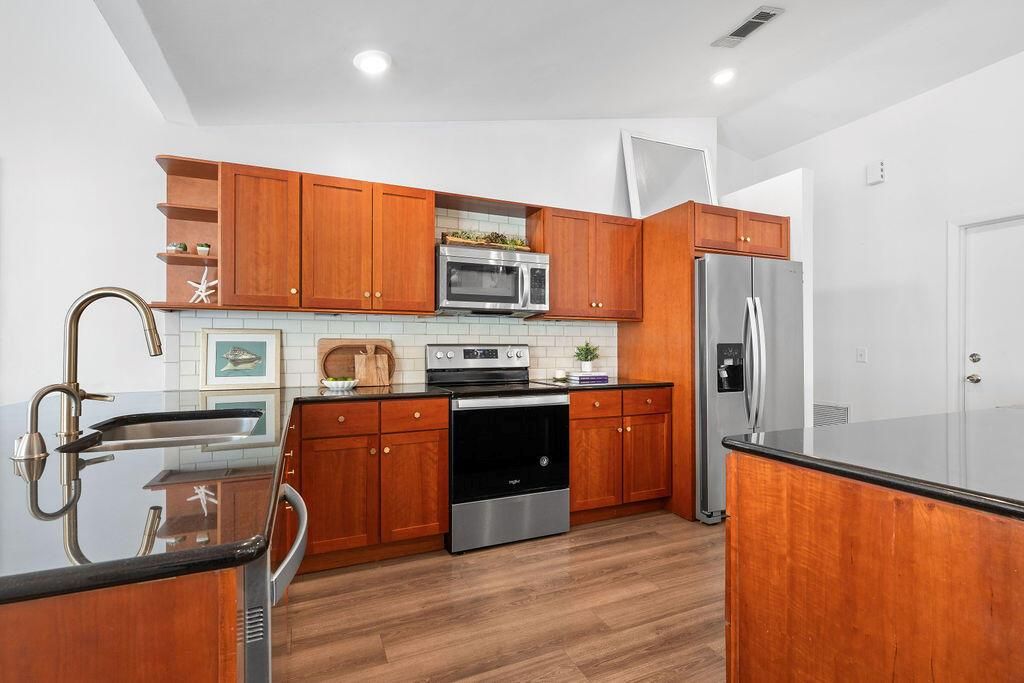 Kitchen 4