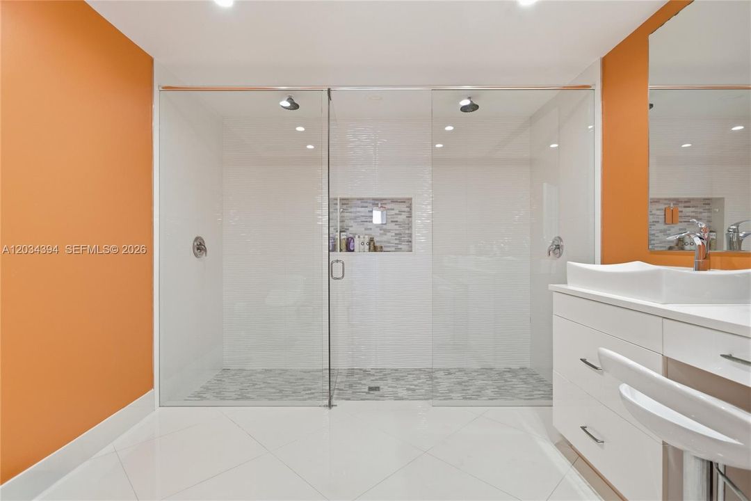 For Sale: $939,900 (4 beds, 3 baths, 2322 Square Feet)