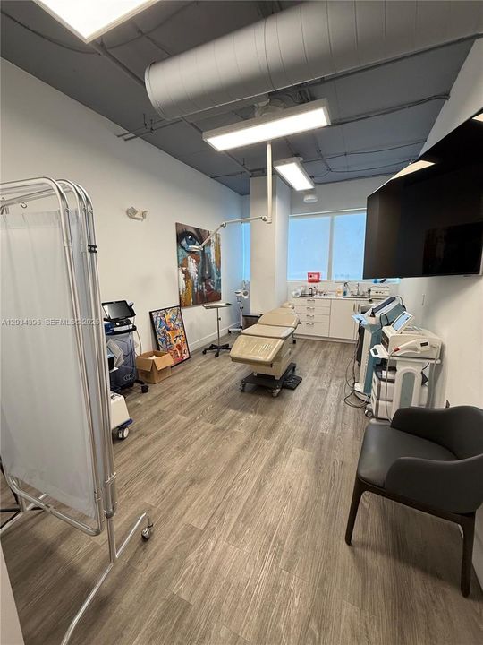 For Sale: $10,000,000 (0 beds, 0 baths, 0 Square Feet)