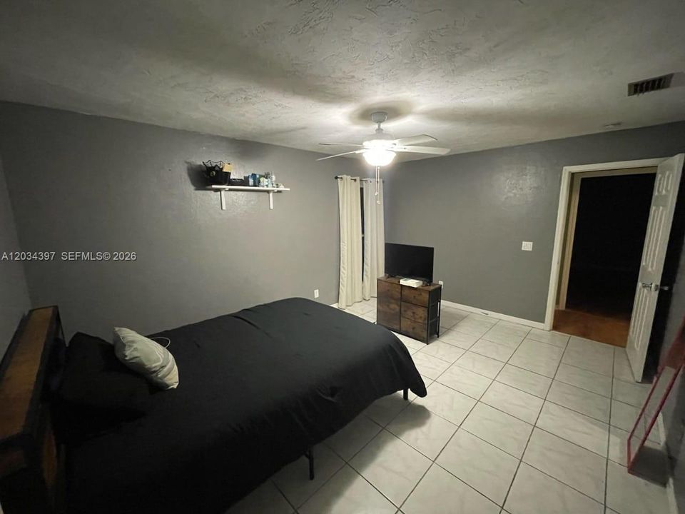 En Renta: $1,350 (1 camas, 1 baños, 0 Pies cuadrados)