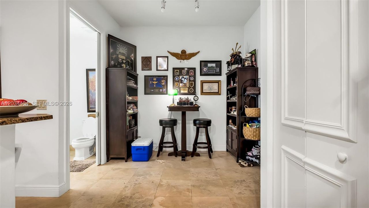 For Sale: $599,000 (3 beds, 2 baths, 2043 Square Feet)