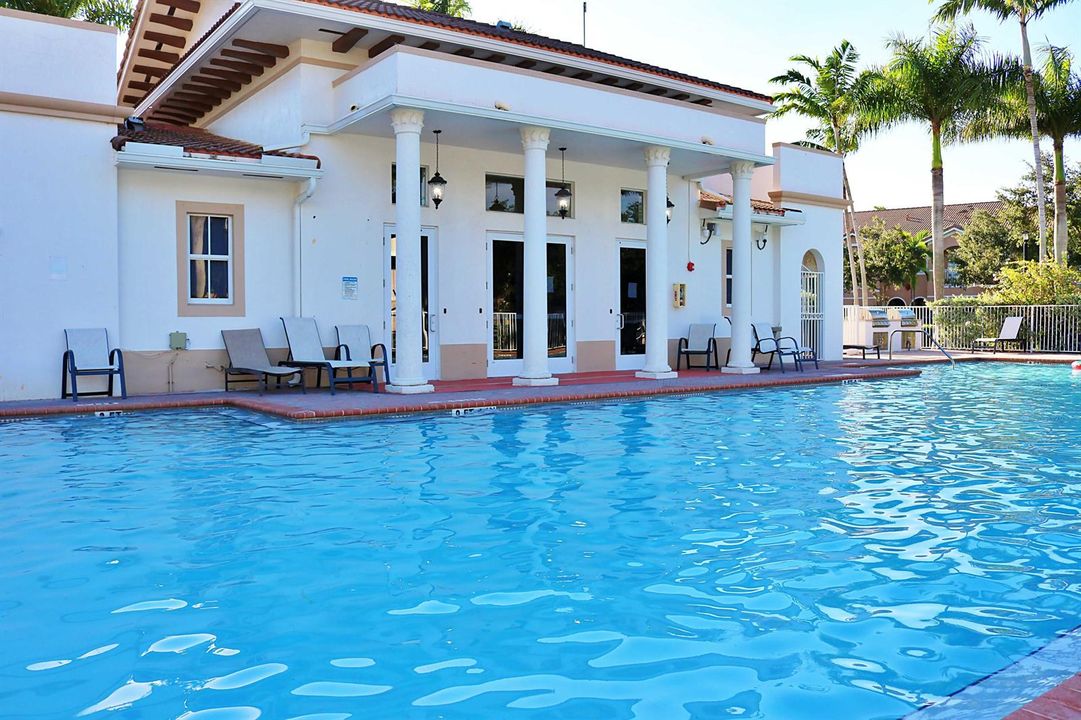 Pool 2