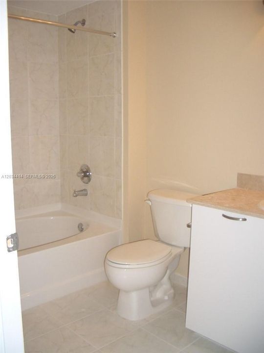 В аренду: $3,300 (2 спален, 2 ванн, 1134 Квадратных фут)