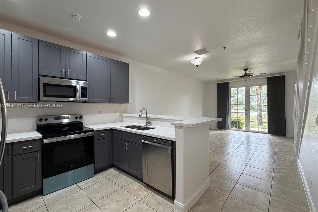 For Sale: $519,000 (3 beds, 2 baths, 1837 Square Feet)