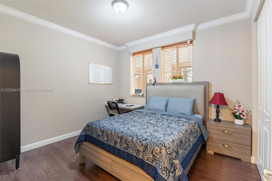 For Rent: $3,500 (2 beds, 2 baths, 1753 Square Feet)