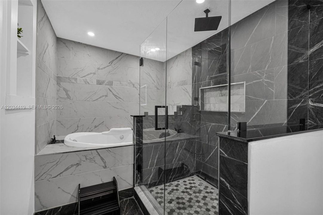 For Sale: $495,000 (3 beds, 2 baths, 1728 Square Feet)
