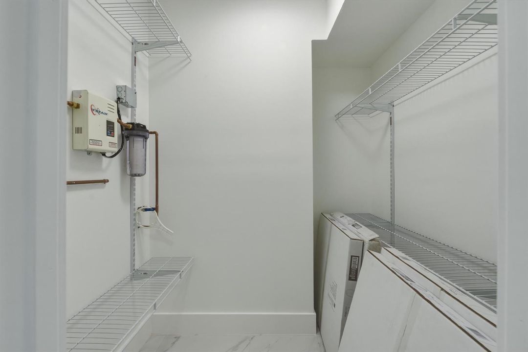 12. Master Bedroom Closet