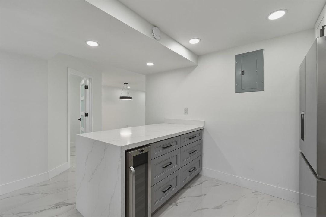 17. Kitchen 4