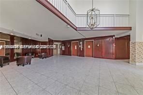 For Sale: $199,000 (2 beds, 2 baths, 1113 Square Feet)