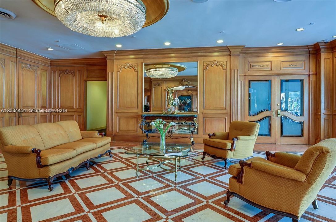 For Sale: $245,000 (0 beds, 1 baths, 440 Square Feet)