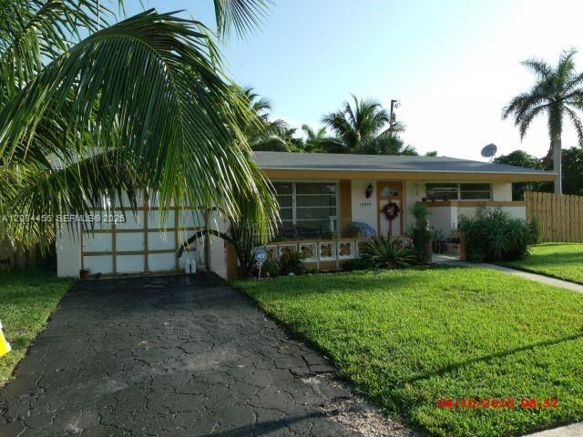 For Sale: $445,000 (2 beds, 2 baths, 1200 Square Feet)