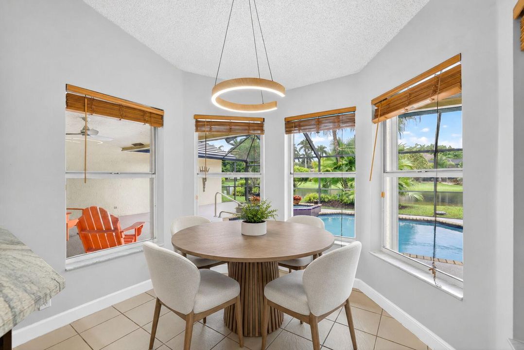 VS BREAKFAST AREA 88-web-or-mls-2
