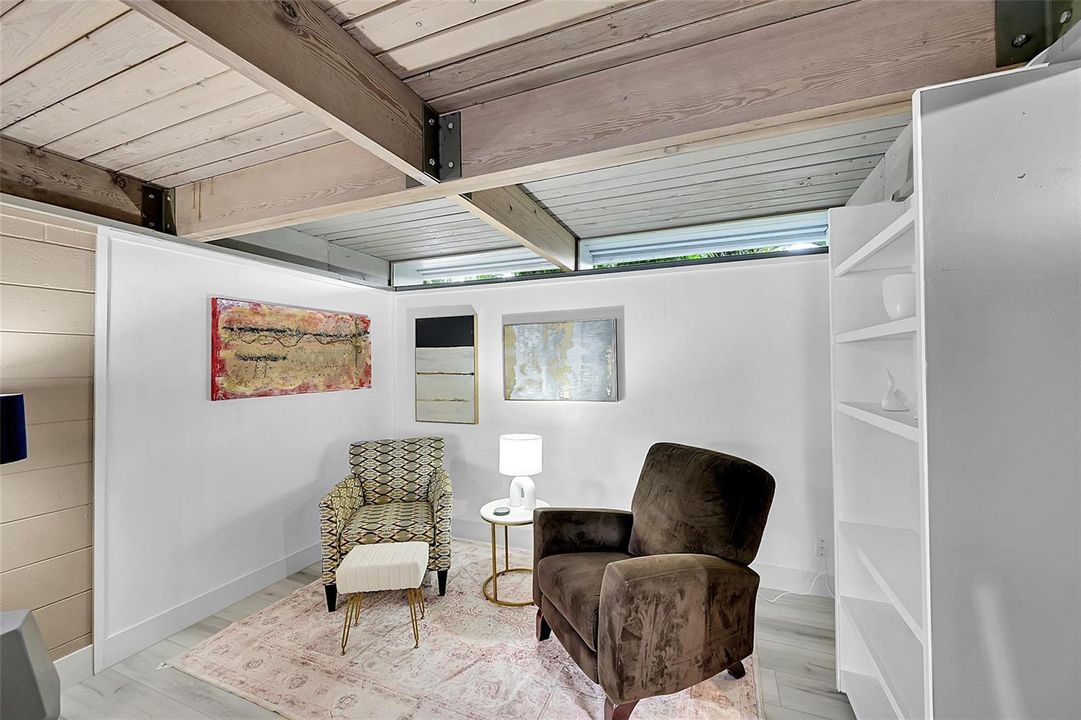 sitting area in bedroom