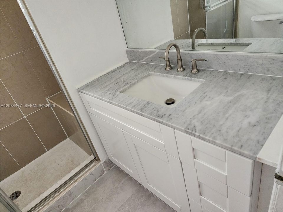 For Rent: $2,600 (2 beds, 2 baths, 1160 Square Feet)
