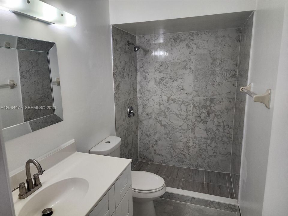 For Rent: $2,600 (2 beds, 2 baths, 1160 Square Feet)