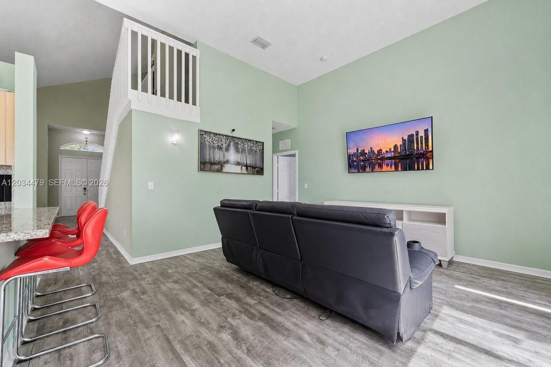 For Sale: $499,750 (4 beds, 2 baths, 2326 Square Feet)