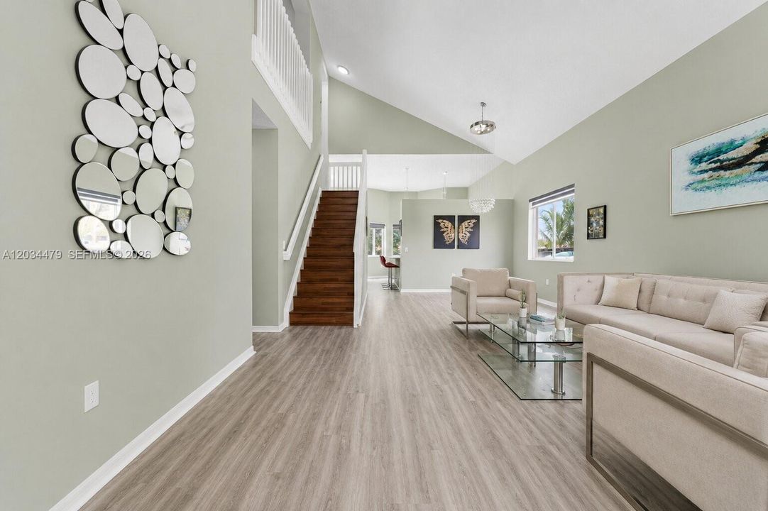 For Sale: $499,750 (4 beds, 2 baths, 2326 Square Feet)