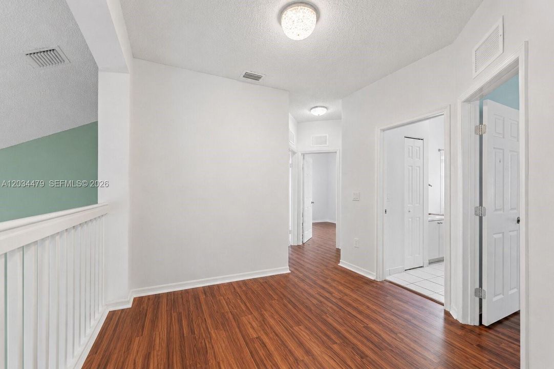 For Sale: $499,750 (4 beds, 2 baths, 2326 Square Feet)