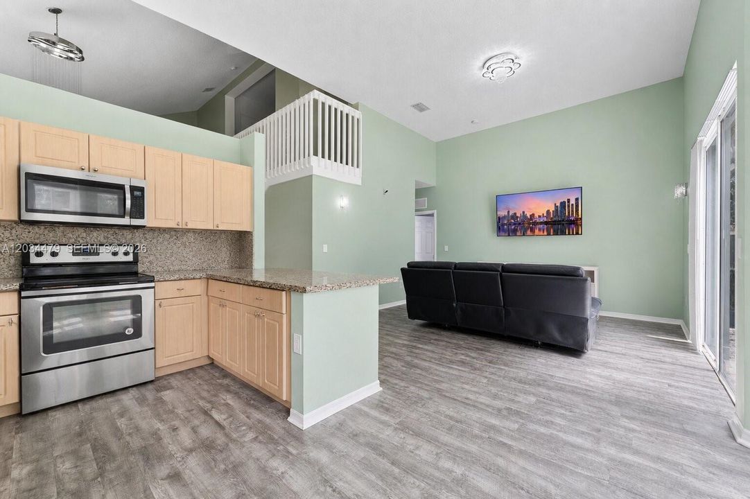 For Sale: $499,750 (4 beds, 2 baths, 2326 Square Feet)