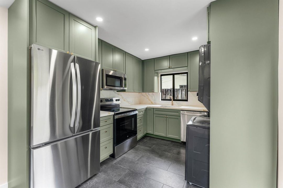 12-321 NE 59th St, Fort Lauderdale-30
