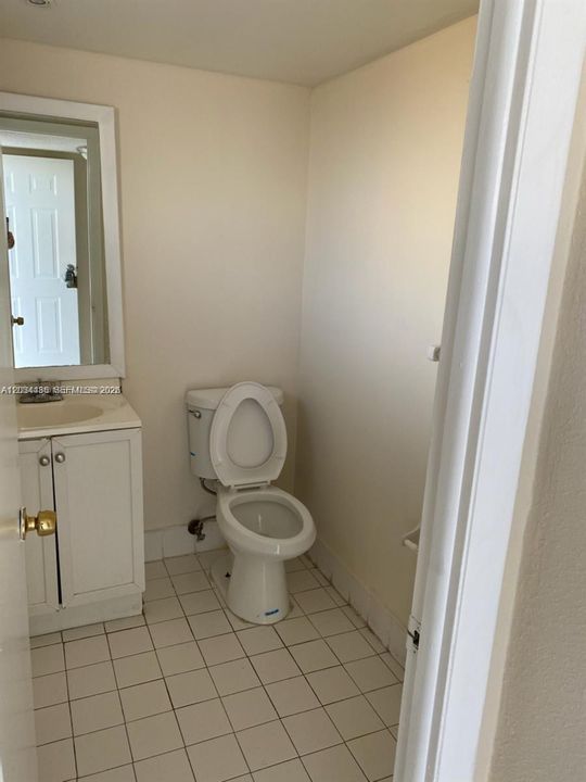 В аренду: $1,650 (1 спален, 1 ванн, 718 Квадратных фут)