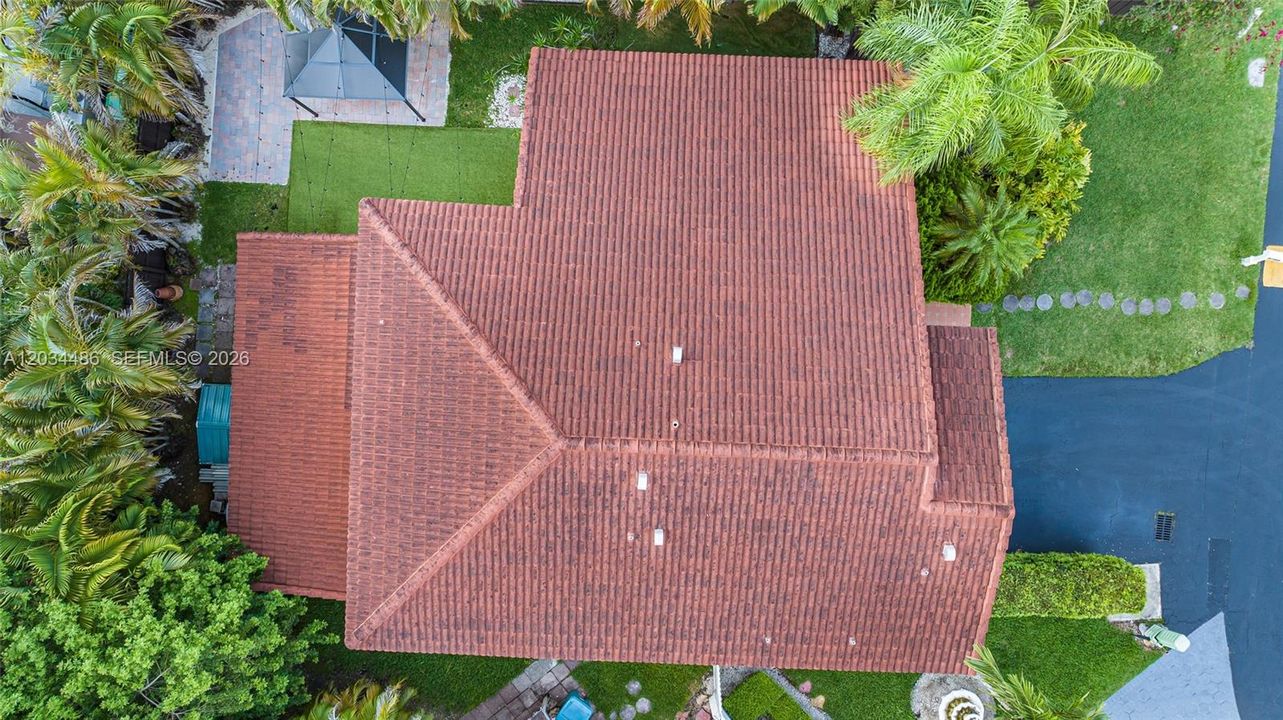 В аренду: $4,600 (3 спален, 2 ванн, 1742 Квадратных фут)