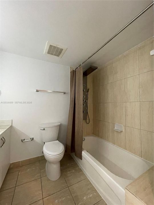 For Sale: $280,000 (0 beds, 1 baths, 503 Square Feet)