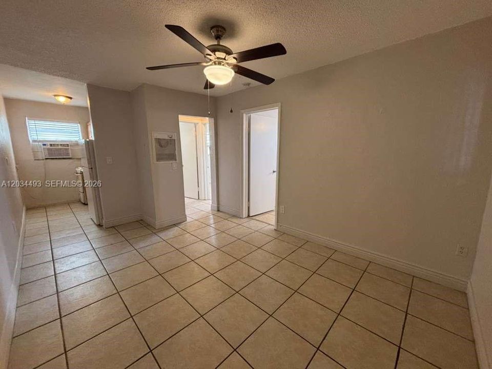 For Rent: $1,770 (2 beds, 1 baths, 650 Square Feet)