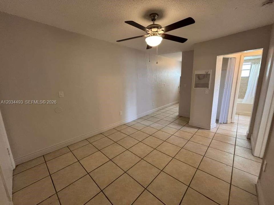 For Rent: $1,770 (2 beds, 1 baths, 650 Square Feet)