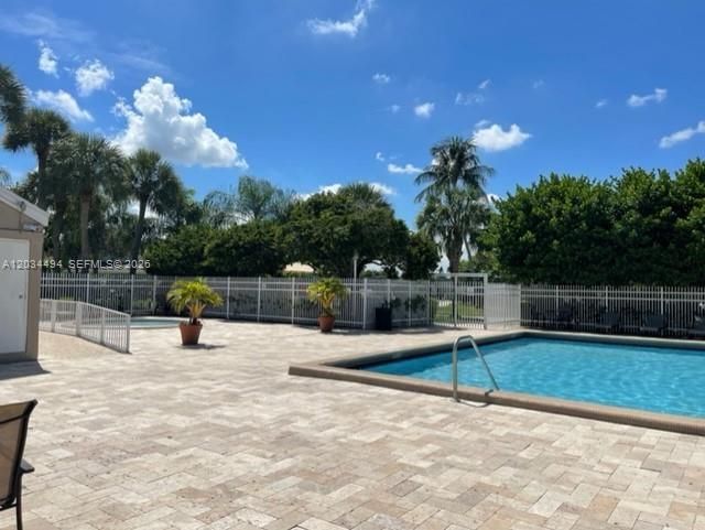 For Rent: $3,300 (2 beds, 2 baths, 1278 Square Feet)