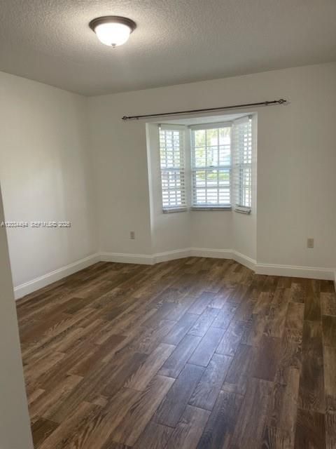 For Rent: $3,300 (2 beds, 2 baths, 1278 Square Feet)