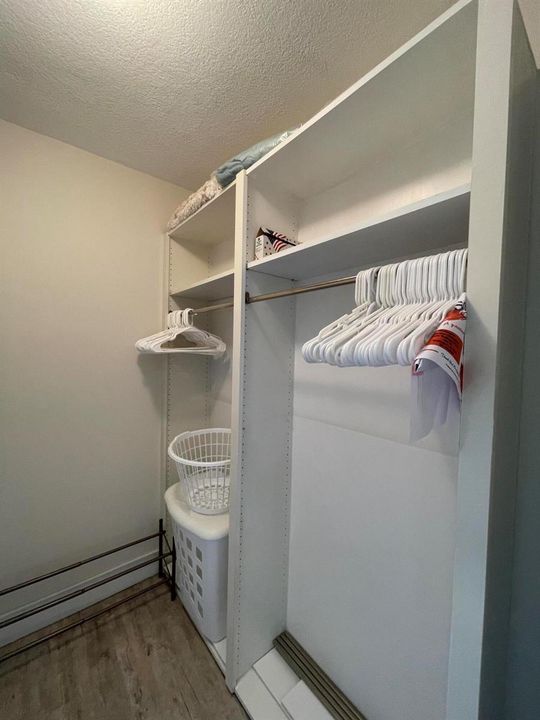 Master walk in closet c