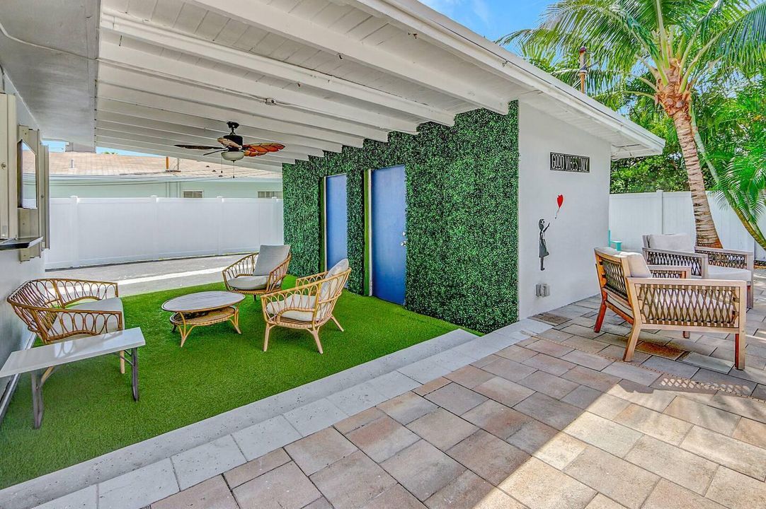 2dff21fe-2d4b-49ce-ab64-14a15dcd2fec