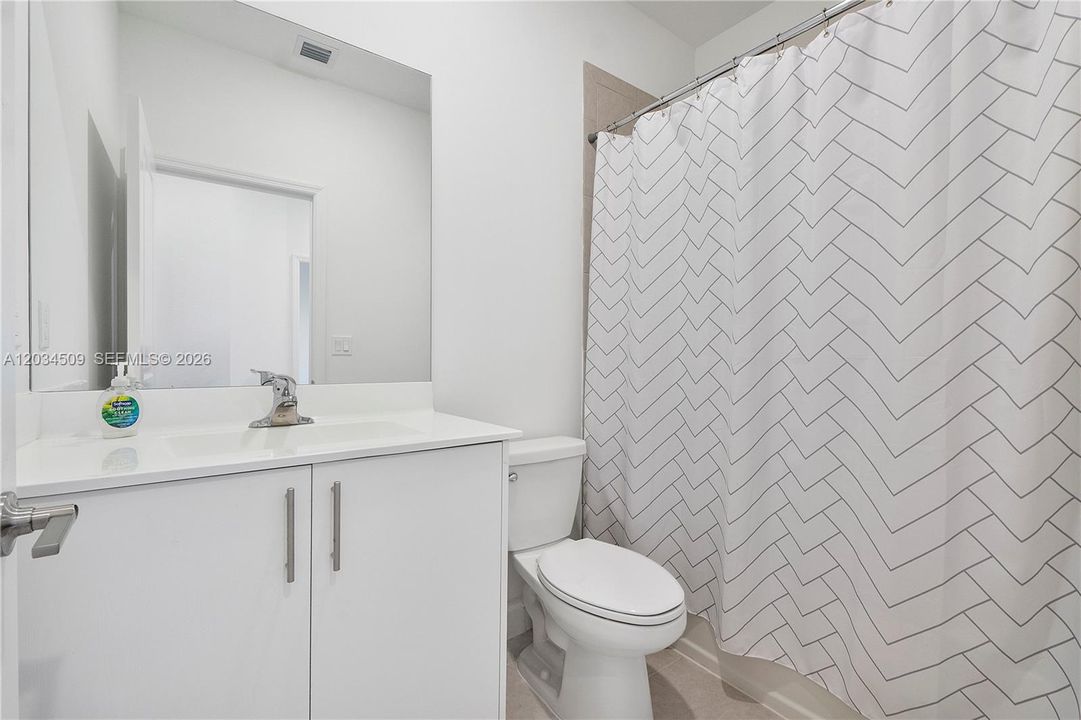 For Sale: $610,000 (3 beds, 2 baths, 1888 Square Feet)